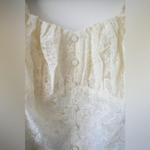 En Saison Cropped Floral Creme Blouse NWT - Picture 6 of 11